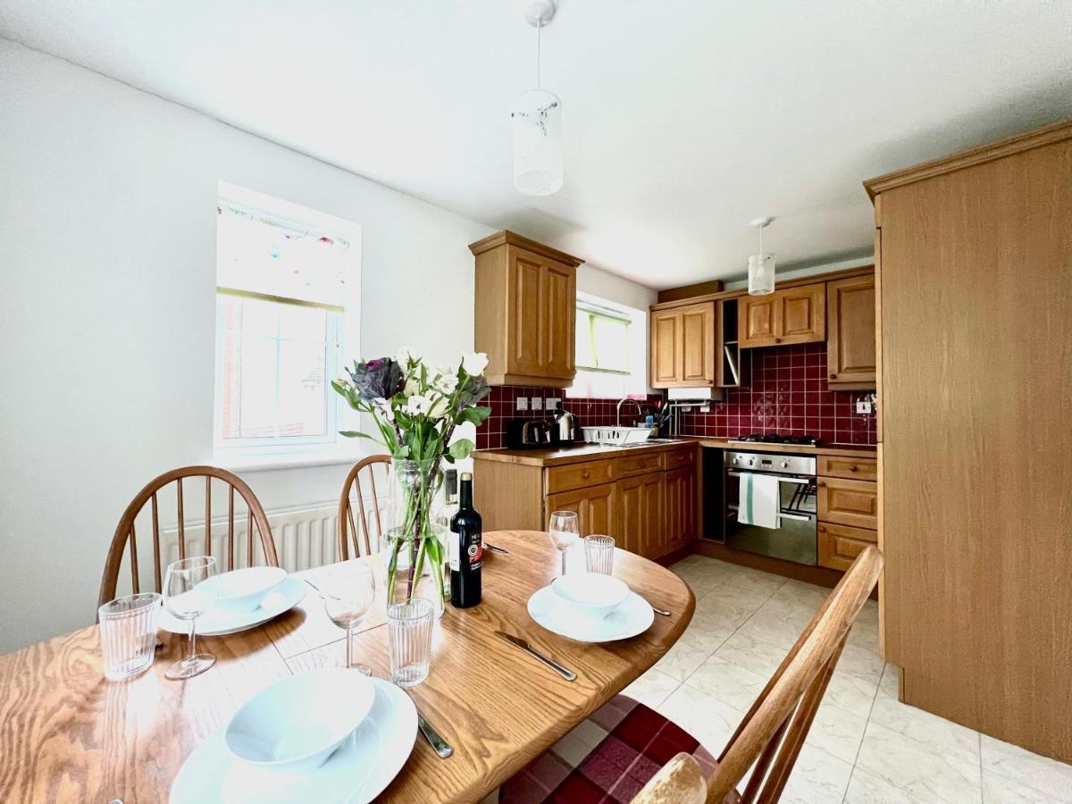 Comfortable 3 Bedroomed House In Bicester